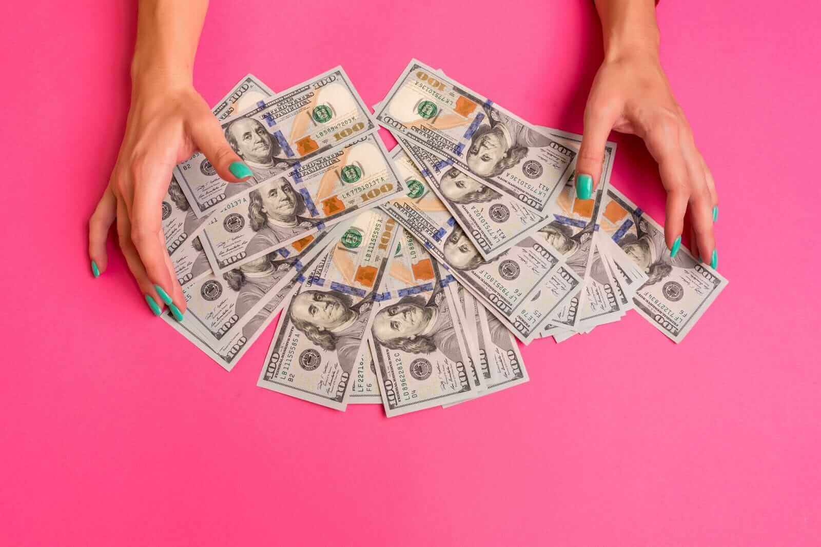 Broker-Provided Trading Signals: Pros, Cons, and Integration