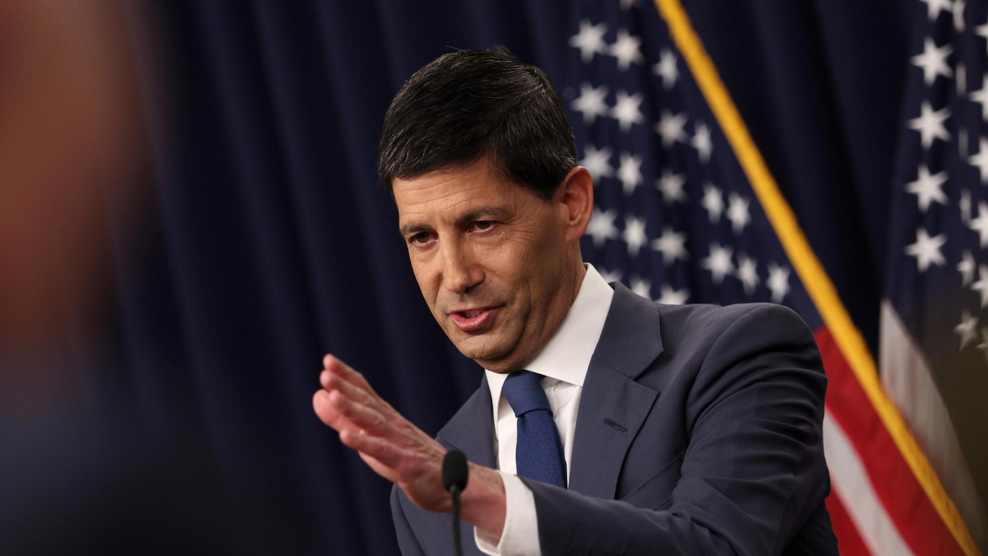 JPMorgan and Apollo Urge Fed to Tackle Inflation, Boost Long‑Term Treasuries